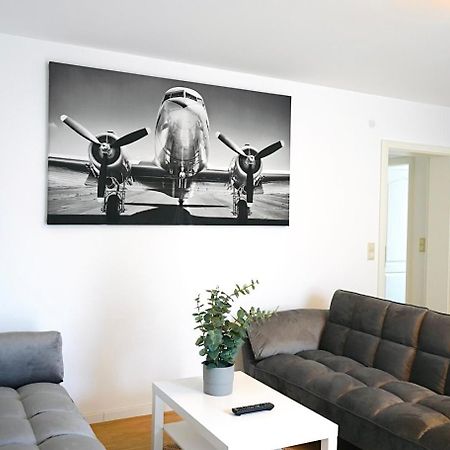 Stilvolles Apartment In Stadtnaehe-Parkplatz- 4 Personen- Balkon 沃尔夫 外观 照片